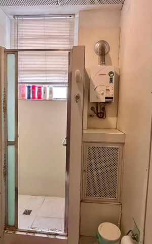 Apartamento à venda com 460m², 5 quartos e 2 vagas Apartamento à venda com 460m², 5 quartos e 2 vagasBanheiro social