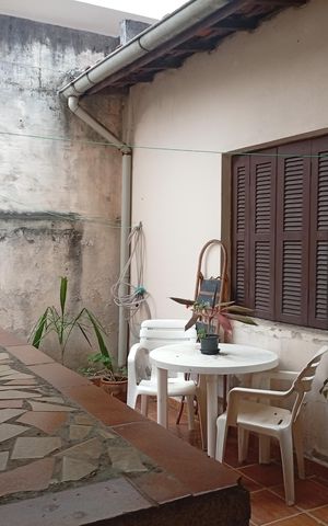 Casa à venda com 129m², 4 quartos e 2 vagasÁrea externa