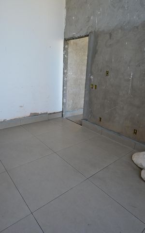 Casa à venda com 109m², 3 quartos e 1 vaga