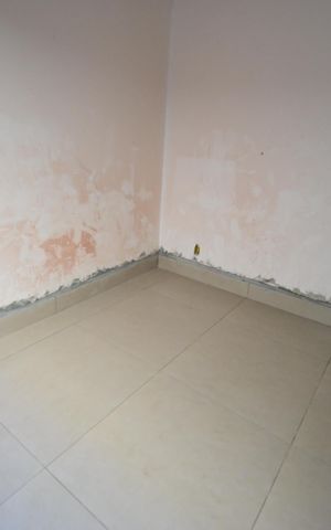 Casa à venda com 109m², 3 quartos e 1 vaga