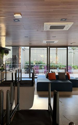 Studio para alugar com 38m², 1 quarto e sem vaga Studio para alugar com 38m², 1 quarto e sem vagaÁrea comum - Salão de festas