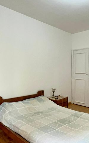 Apartamento à venda com 120m², 2 quartos e 1 vaga Apartamento à venda com 120m², 2 quartos e 1 vagaQuarto 1