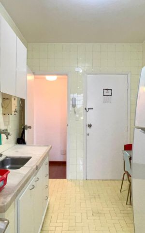 Apartamento à venda com 120m², 2 quartos e 1 vaga Apartamento à venda com 120m², 2 quartos e 1 vagaCozinha