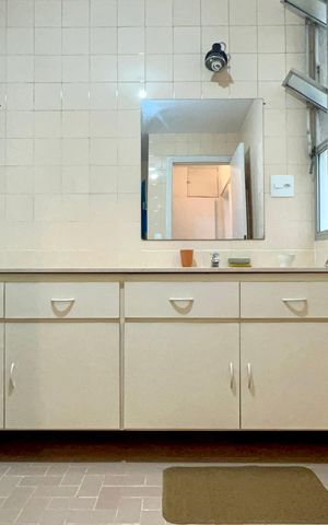 Apartamento à venda com 120m², 2 quartos e 1 vaga Apartamento à venda com 120m², 2 quartos e 1 vagaBanheiro