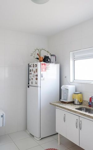 Apartamento à venda com 77m², 2 quartos e 1 vagaCozinha