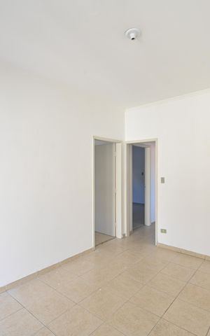 Casa para alugar com 150m², 3 quartos e 2 vagasSala
