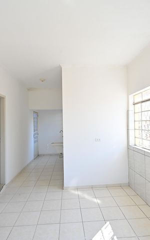 Casa para alugar com 150m², 3 quartos e 2 vagasCozinha