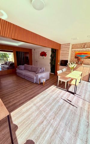 Apartamento para alugar com 180m², 3 quartos e 2 vagas Apartamento para alugar com 180m², 3 quartos e 2 vagasSala