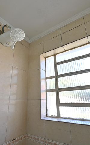 Casa de condomínio para alugar com 75m², 2 quartos e 1 vagaBanheiro Social 