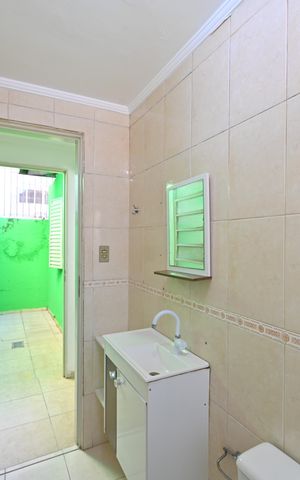 Casa de condomínio para alugar com 75m², 2 quartos e 1 vagaBanheiro Social 