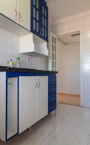 Apartamento à venda com 54m², 2 quartos e 2 vagas Apartamento à venda com 54m², 2 quartos e 2 vagasCozinha