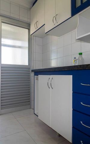 Apartamento à venda com 54m², 2 quartos e 2 vagas Apartamento à venda com 54m², 2 quartos e 2 vagasCozinha