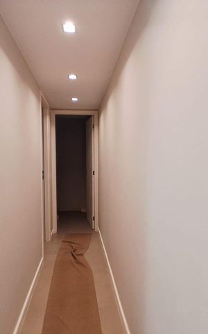 Apartamento à venda com 76m², 2 quartos e 1 vaga Apartamento à venda com 76m², 2 quartos e 1 vagaCorredor