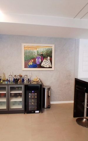 Apartamento à venda com 76m², 2 quartos e 1 vaga Apartamento à venda com 76m², 2 quartos e 1 vagaSala