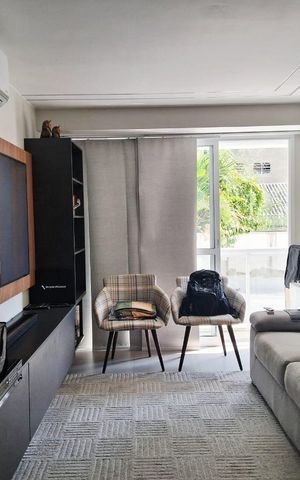 Apartamento à venda com 76m², 2 quartos e 1 vaga Apartamento à venda com 76m², 2 quartos e 1 vagaSala