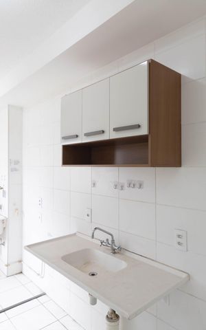Apartamento para alugar com 49m², 2 quartos e sem vaga Apartamento para alugar com 49m², 2 quartos e sem vagaCozinha e Área de Serviço