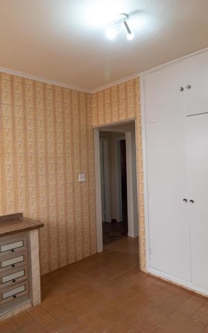 Apartamento à venda com 83m², 2 quartos e 2 vagas Apartamento à venda com 83m², 2 quartos e 2 vagasCozinha