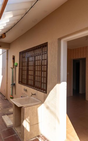 Apartamento à venda com 83m², 2 quartos e 2 vagas Apartamento à venda com 83m², 2 quartos e 2 vagasÁrea de Serviço