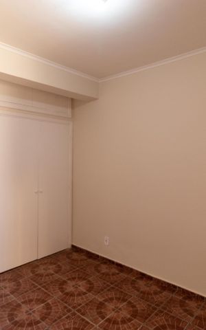 Apartamento à venda com 83m², 2 quartos e 2 vagas Apartamento à venda com 83m², 2 quartos e 2 vagasQuarto 02
