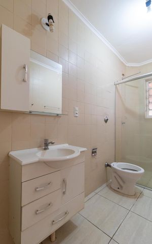 Apartamento à venda com 83m², 2 quartos e 2 vagas Apartamento à venda com 83m², 2 quartos e 2 vagasBanheiro