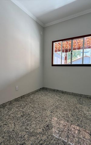 Casa para alugar com 120m², 3 quartos e 2 vagasQuarto