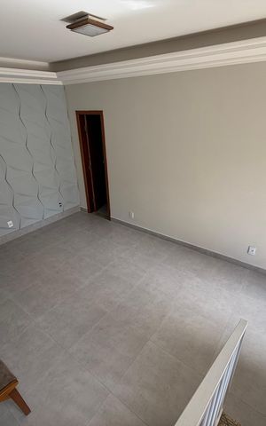 Casa para alugar com 120m², 3 quartos e 2 vagasSala