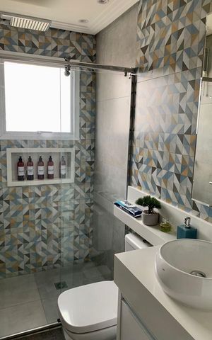 Apartamento para alugar com 65m², 2 quartos e 1 vaga Apartamento para alugar com 65m², 2 quartos e 1 vagaBanheiro