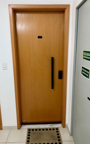 Apartamento para alugar com 65m², 2 quartos e 1 vaga Apartamento para alugar com 65m², 2 quartos e 1 vagaPorta de entrada