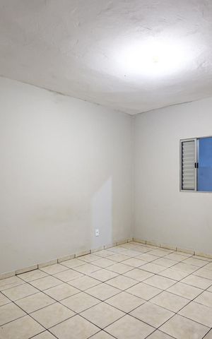 Casa à venda com 262m², 2 quartos e 2 vagas