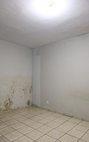 Casa à venda com 262m², 2 quartos e 2 vagas