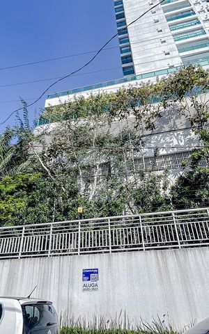 Apartamento para alugar com 45m², 1 quarto e 1 vagaFachada com Plaquinha