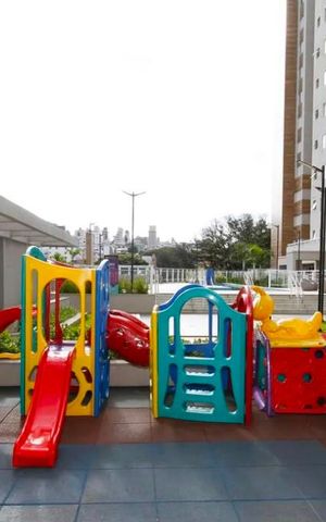 Apartamento à venda com 60m², 2 quartos e 2 vagas Apartamento à venda com 60m², 2 quartos e 2 vagasÁrea comum - Playground