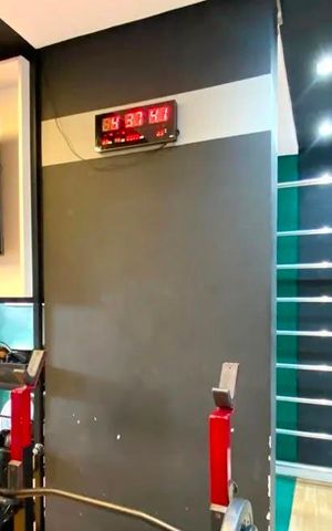 Apartamento à venda com 60m², 2 quartos e 2 vagas Apartamento à venda com 60m², 2 quartos e 2 vagasÁrea comum - Academia
