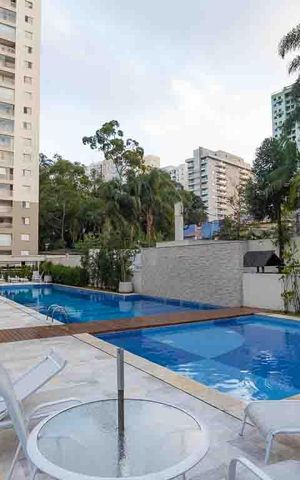Apartamento para alugar com 79m², 2 quartos e 1 vaga Apartamento para alugar com 79m², 2 quartos e 1 vagaÁrea comum - Piscina