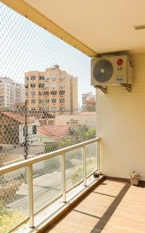 Apartamento à venda com 103m², 3 quartos e 1 vaga Apartamento à venda com 103m², 3 quartos e 1 vagaVaranda da Sala
