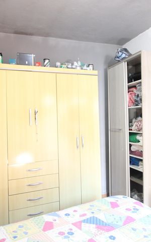 Casa à venda com 96m², 3 quartos e 2 vagasQuarto 2