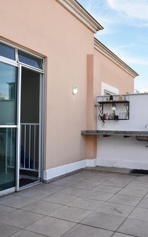 Apartamento à venda com 120m², 2 quartos e 2 vagas Apartamento à venda com 120m², 2 quartos e 2 vagasÁrea da Cobertura e Área de Serviço