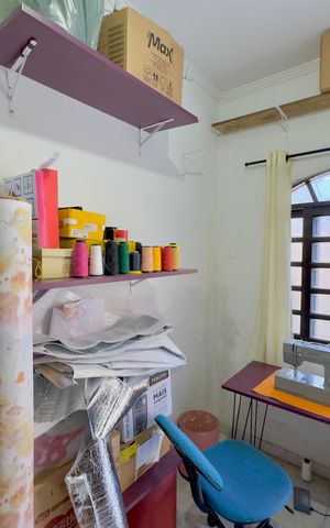 Casa à venda com 250m², 3 quartos e 3 vagas Casa à venda com 250m², 3 quartos e 3 vagasAteliê