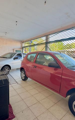 Casa à venda com 250m², 3 quartos e 3 vagas Casa à venda com 250m², 3 quartos e 3 vagasGaragem