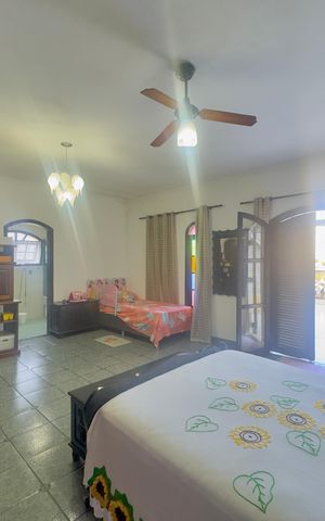 Casa à venda com 250m², 3 quartos e 3 vagas Casa à venda com 250m², 3 quartos e 3 vagasQuarto 3