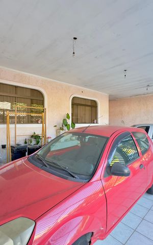 Casa à venda com 250m², 3 quartos e 3 vagas Casa à venda com 250m², 3 quartos e 3 vagasGaragem