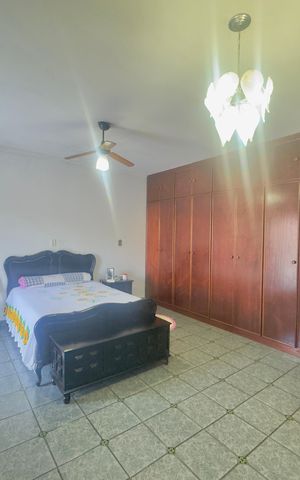 Casa à venda com 250m², 3 quartos e 3 vagas Casa à venda com 250m², 3 quartos e 3 vagasQuarto 3