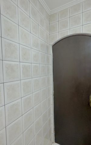 Casa à venda com 250m², 3 quartos e 3 vagas Casa à venda com 250m², 3 quartos e 3 vagasBanheiro 3