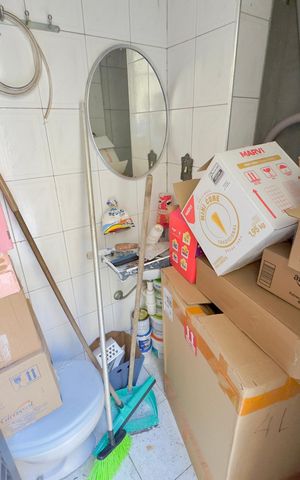 Casa à venda com 250m², 3 quartos e 3 vagas Casa à venda com 250m², 3 quartos e 3 vagasDespensa