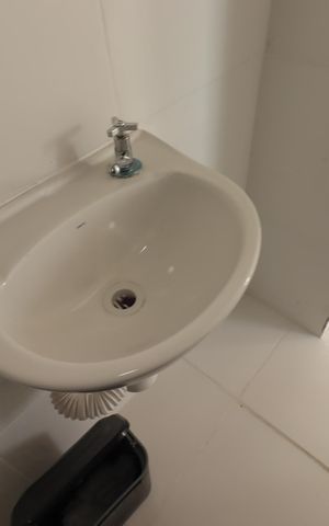 Apartamento à venda com 32m², 2 quartos e 1 vagaBanheiro - Pia