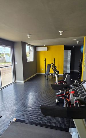 Apartamento para alugar com 52m², 2 quartos e 1 vaga Apartamento para alugar com 52m², 2 quartos e 1 vagaAcademia