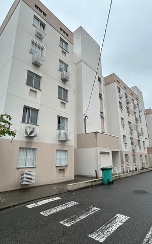 Apartamento para alugar com 43m², 2 quartos e 1 vagaFachada do bloco