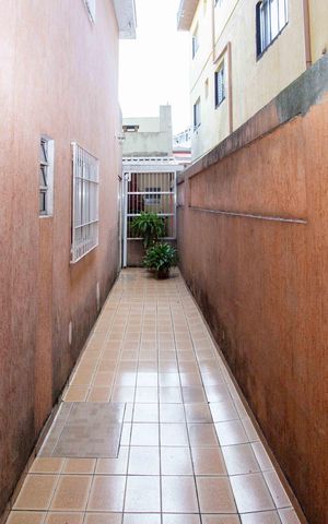 Casa à venda com 150m², 4 quartos e 2 vagasQuintal
