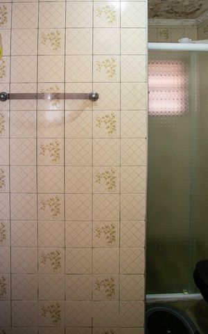 Casa à venda com 150m², 4 quartos e 2 vagasBanheiro