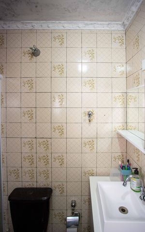 Casa à venda com 150m², 4 quartos e 2 vagasBanheiro